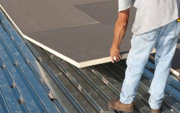 benefits of insulating Bucket Corner flat roofing