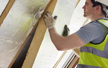 Bucket Corner loft insulation